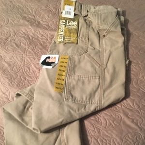 Men’s Lee carpenter khakis NWT